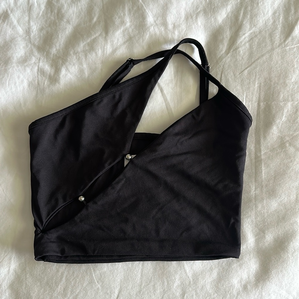 Cutout Tank